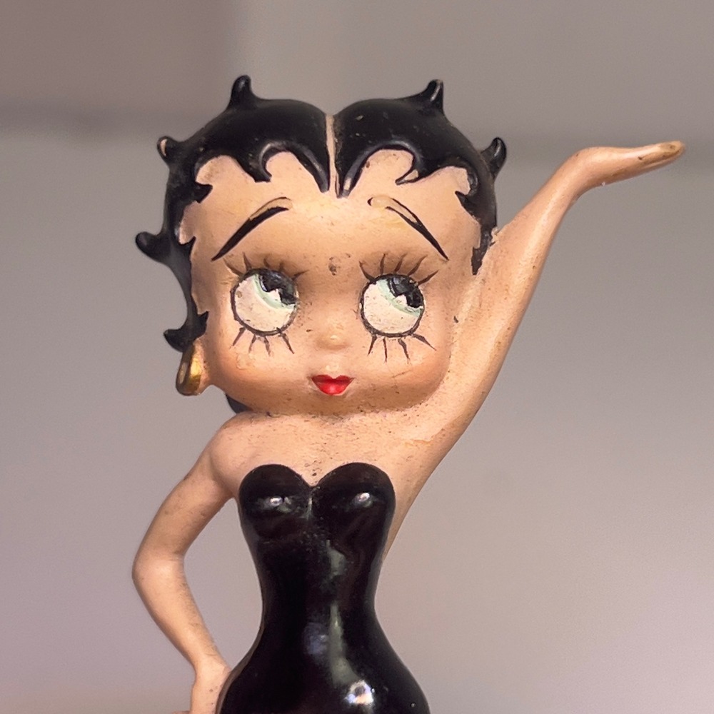 Betty Boop Sexy Black Dress Figurine Item 6899B Miniature Westland giftware